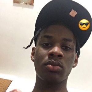 Meet your Posher, Elijah